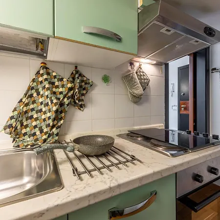 Apartament Castle Retreat- Lake And Attractions In 120mt *