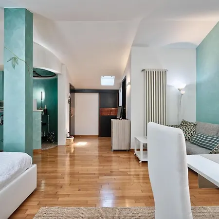 Castle Retreat- Lake And Attractions In 120mt Lejlighed Desenzano del Garda